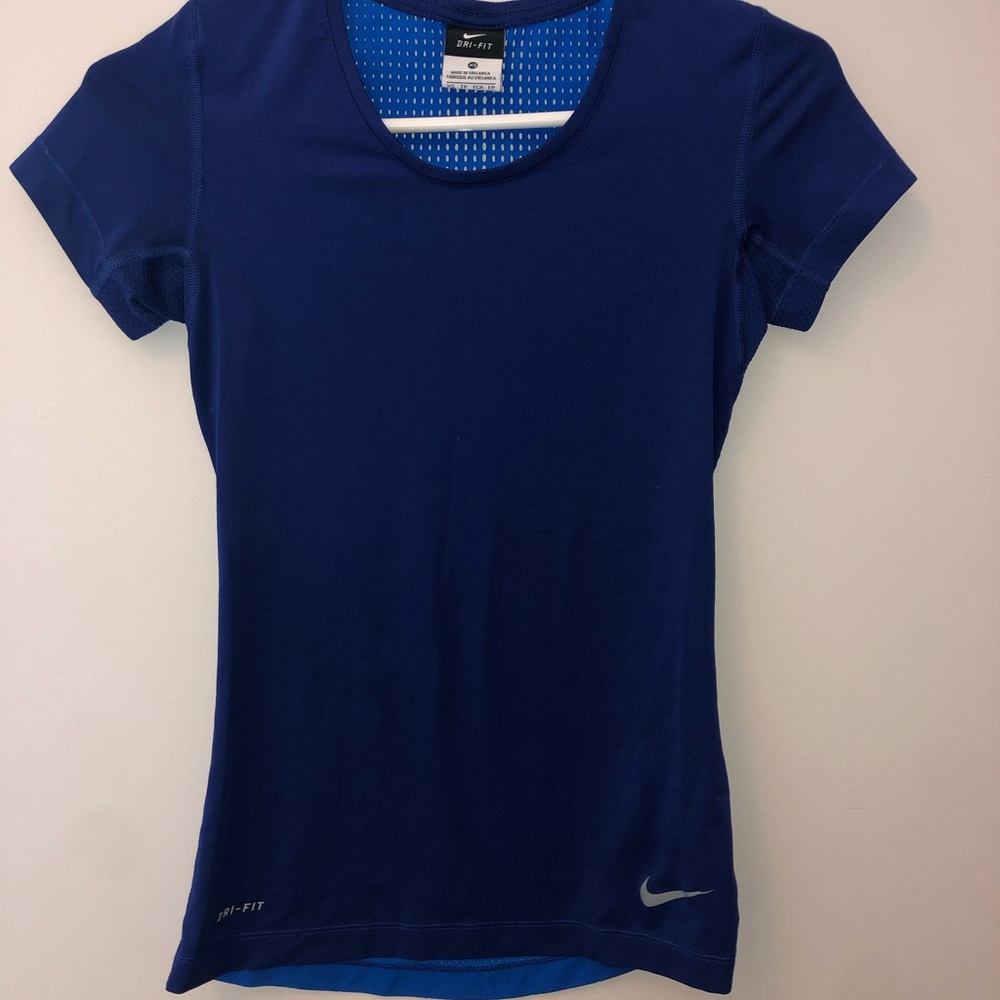 Nike Top